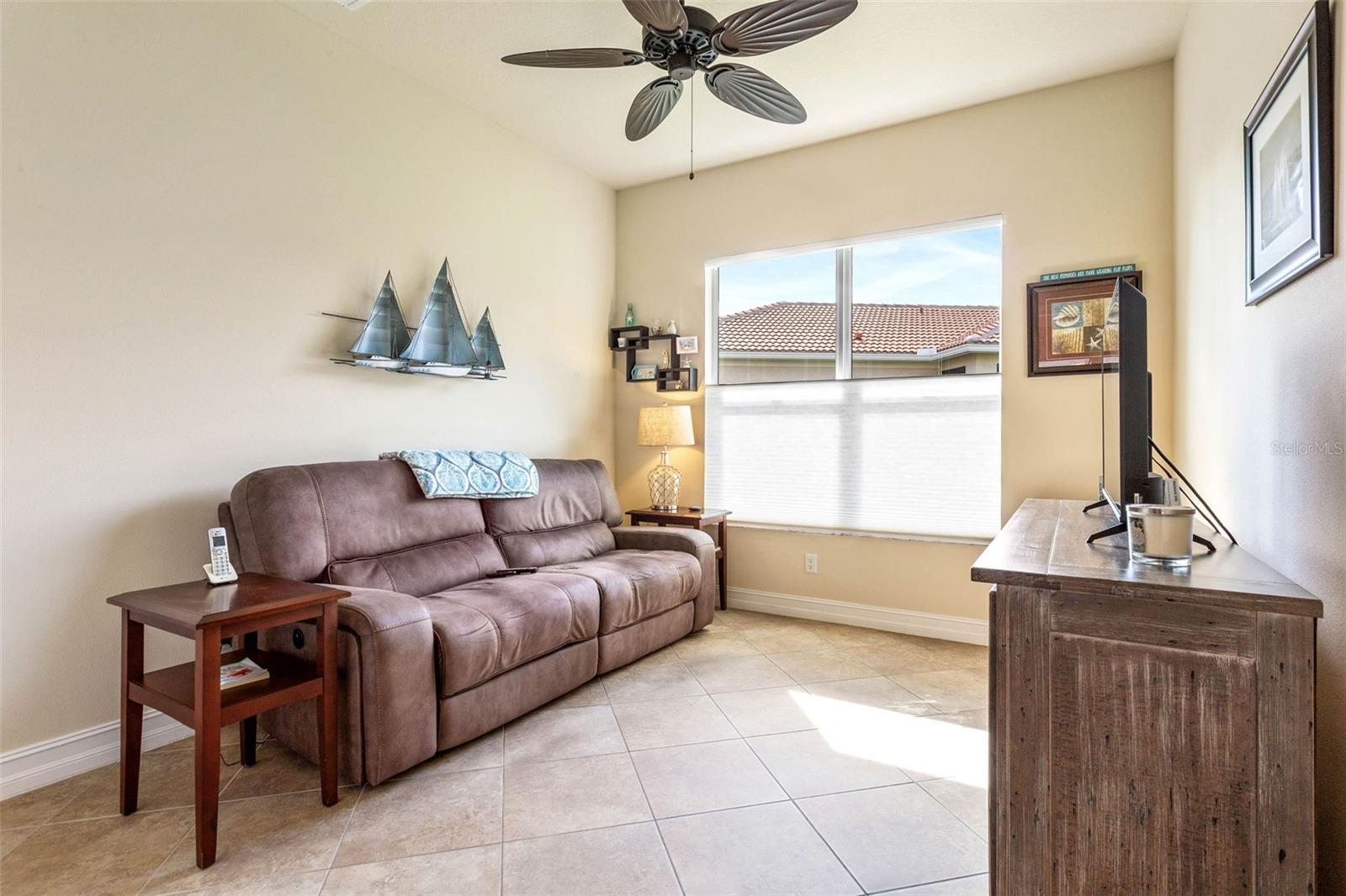 4911 ROCK ISLAND CT, WIMAUMA, FL, 33598