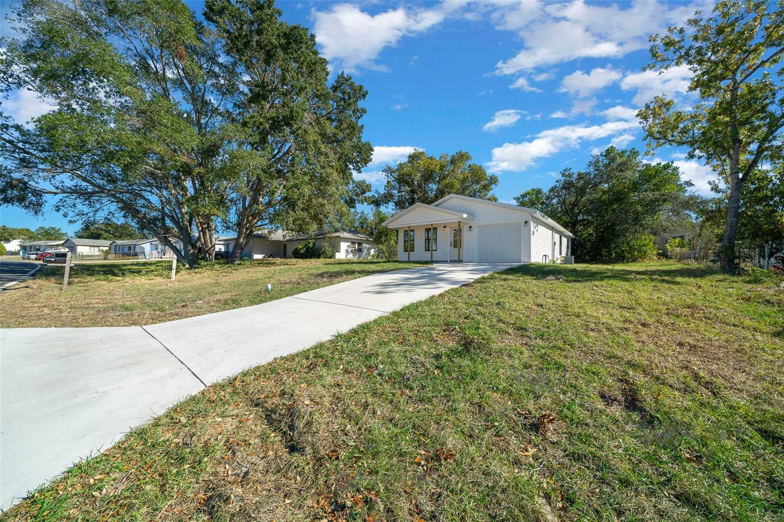 12400 POPLAR AVE, BROOKSVILLE, FL, 34614