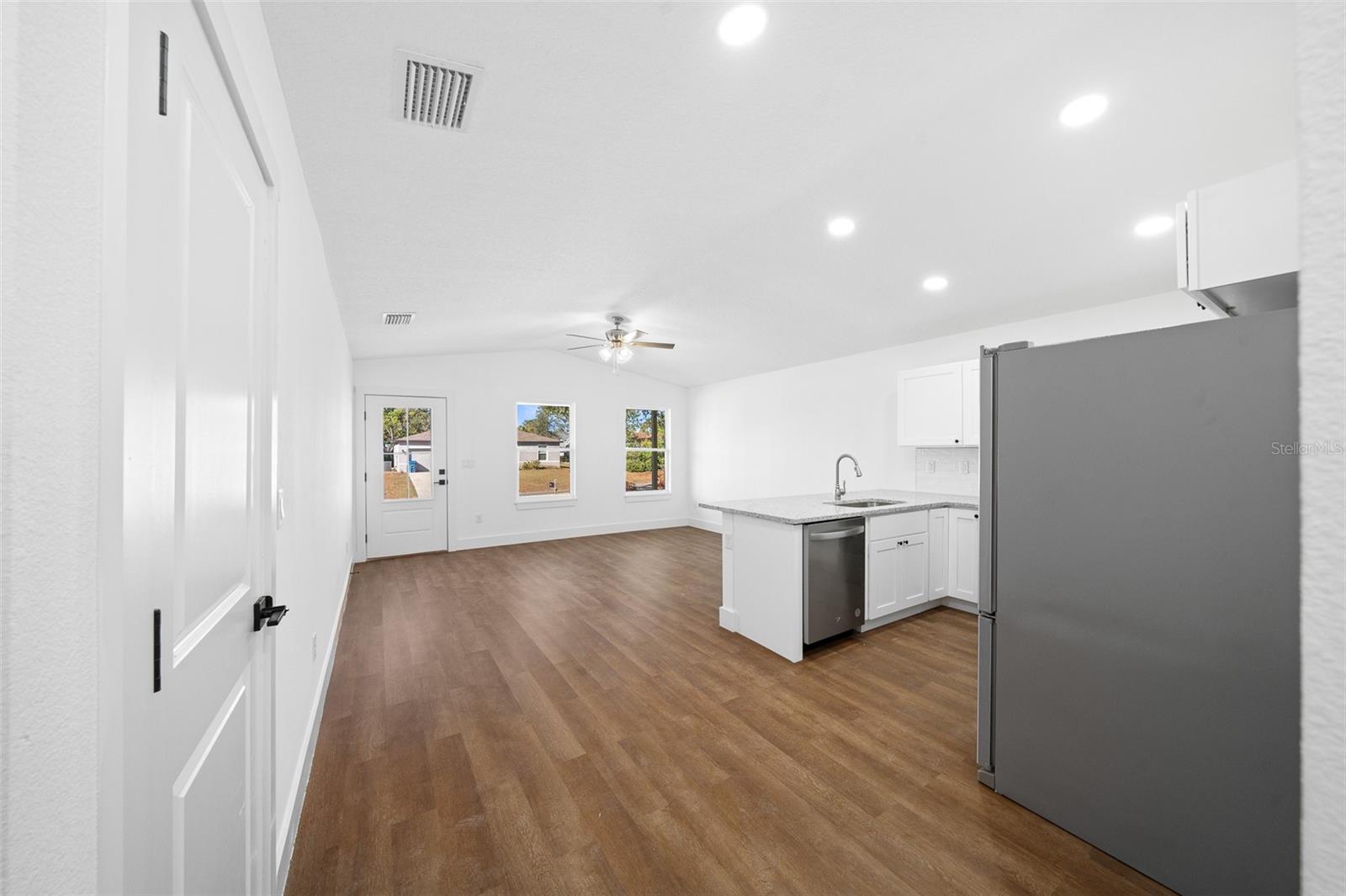 12400 POPLAR AVE, BROOKSVILLE, FL, 34614