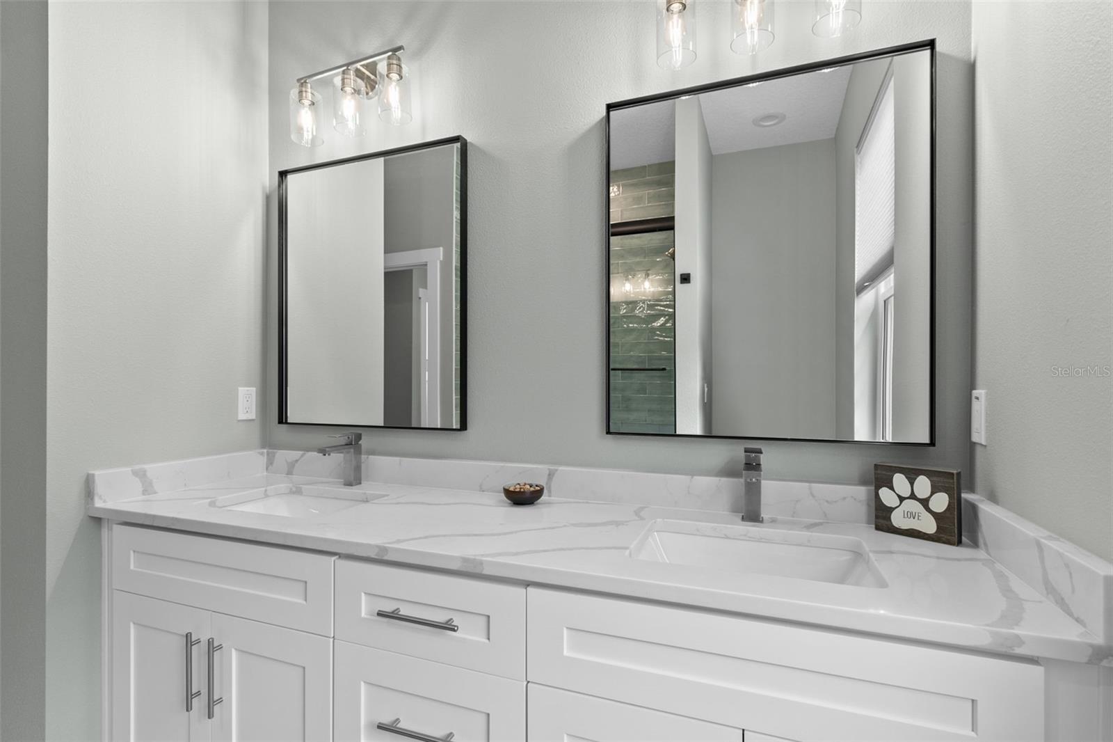 1604 PENNSYLVANIA AVE, PALM HARBOR, FL, 34683