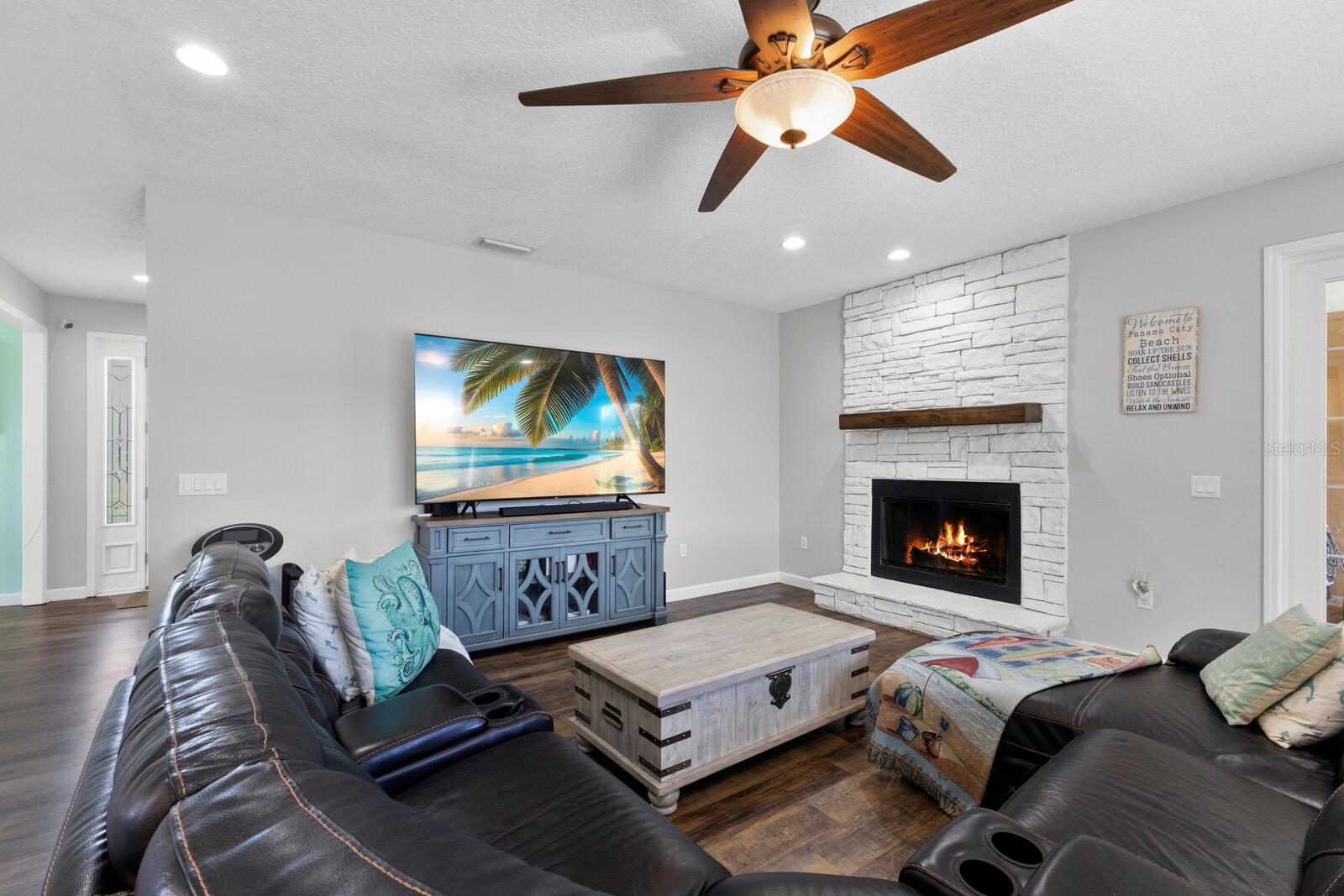 7301 221ST ST E, BRADENTON, FL, 34211