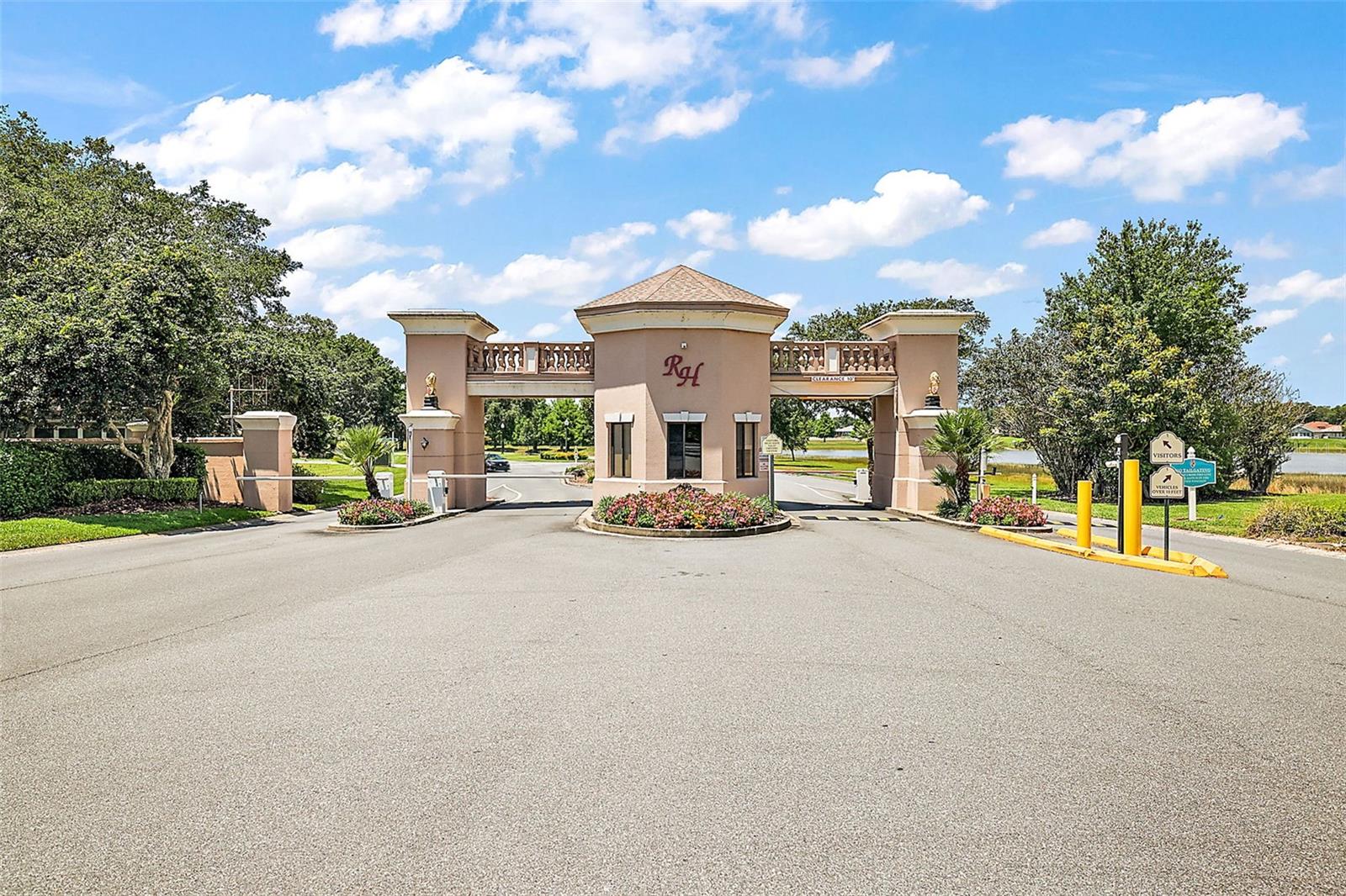 20846 QUEEN ALEXANDRA DR, LEESBURG, FL, 34748