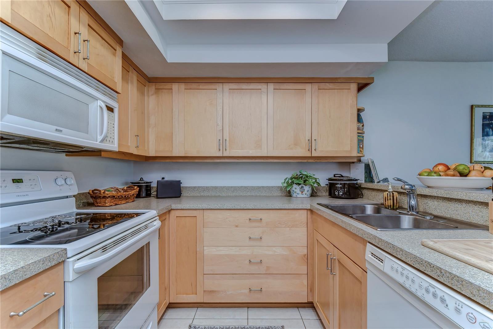 5333 COBBLESTONE CT, WESLEY CHAPEL, FL, 33543