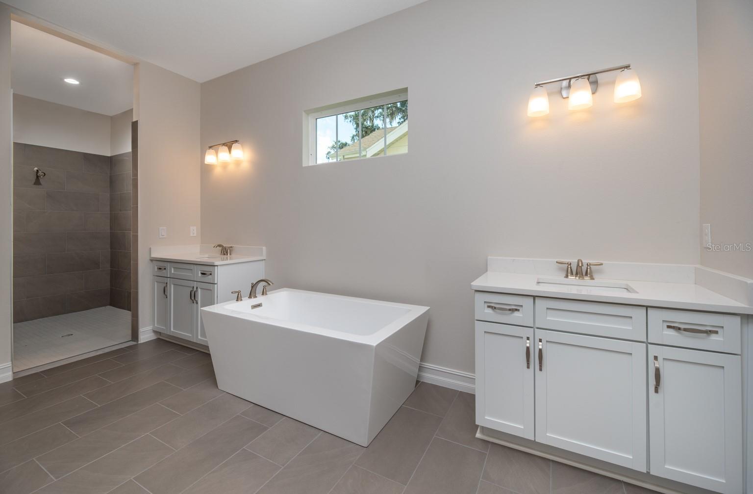 4729 MAJESTIC HILLS LOOP, BROOKSVILLE, FL, 34601
