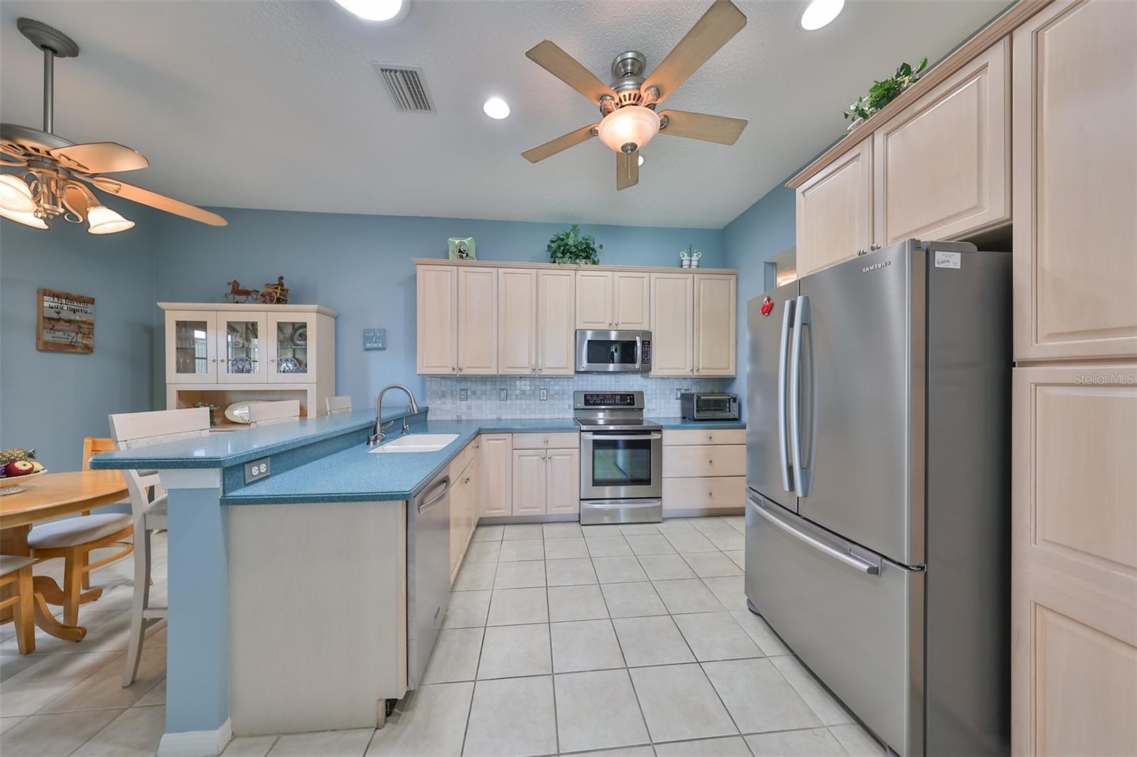 1231 CORINTH GREENS DR, SUN CITY CENTER, FL, 33573