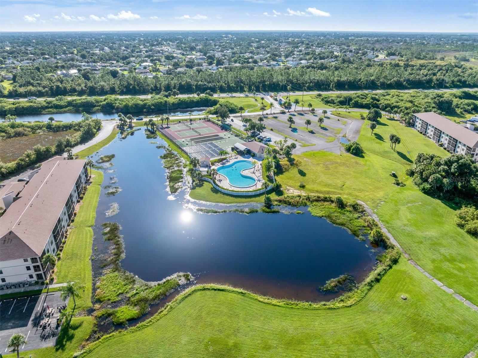 175 KINGS HWY #B6-526, PUNTA GORDA, FL, 33983