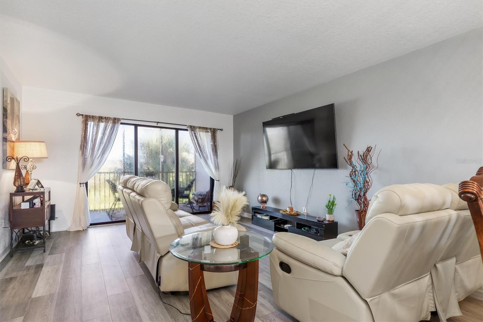 175 KINGS HWY #B6-526, PUNTA GORDA, FL, 33983