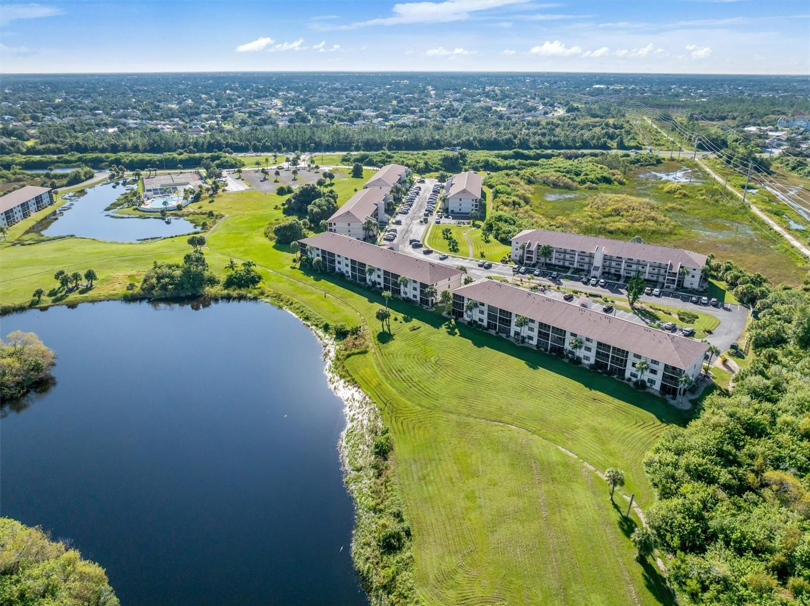 175 KINGS HWY #B6-526, PUNTA GORDA, FL, 33983