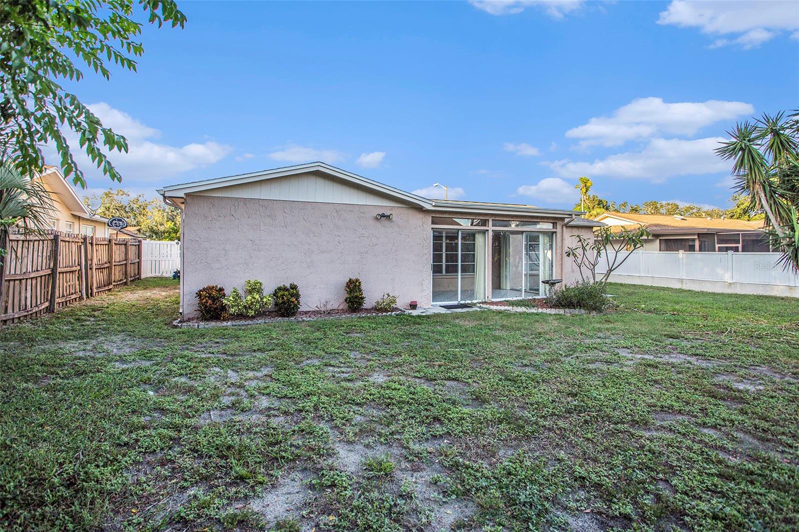 8020 LAUREL VISTA LOOP, PORT RICHEY, FL, 34668