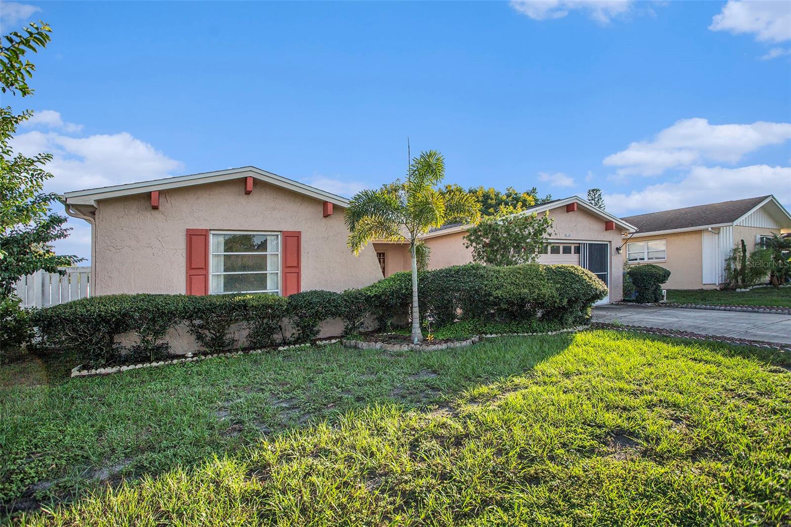 8020 LAUREL VISTA LOOP, PORT RICHEY, FL, 34668