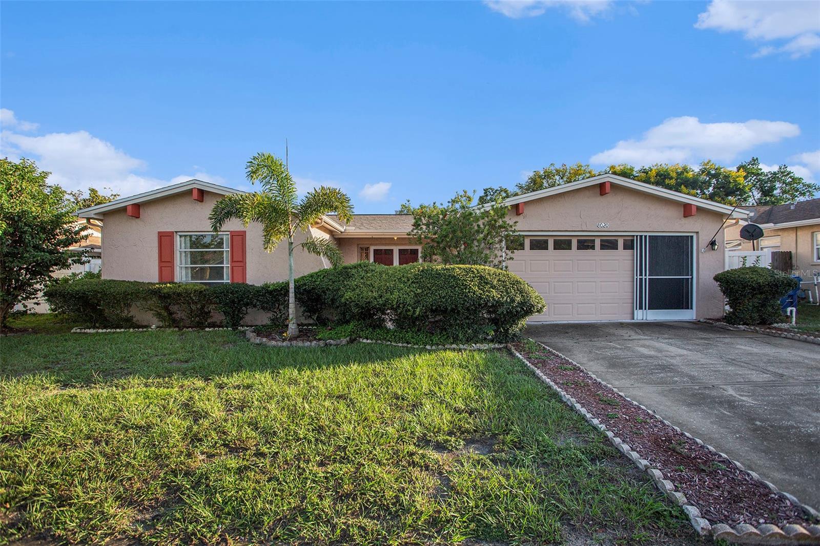 8020 LAUREL VISTA LOOP, PORT RICHEY, FL, 34668
