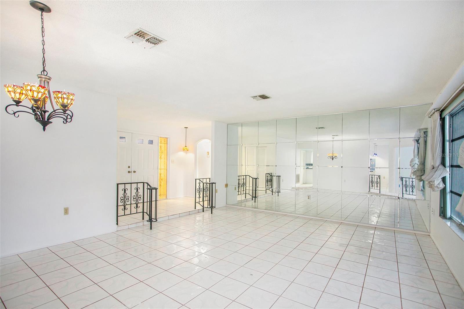 8020 LAUREL VISTA LOOP, PORT RICHEY, FL, 34668