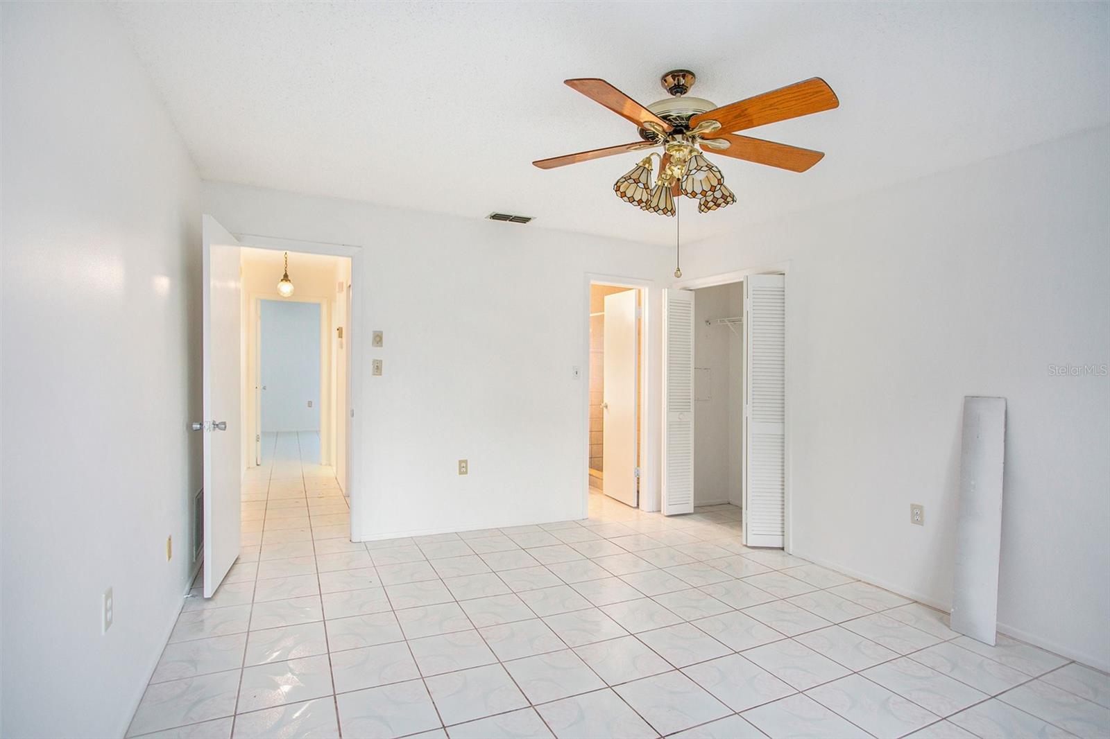 8020 LAUREL VISTA LOOP, PORT RICHEY, FL, 34668