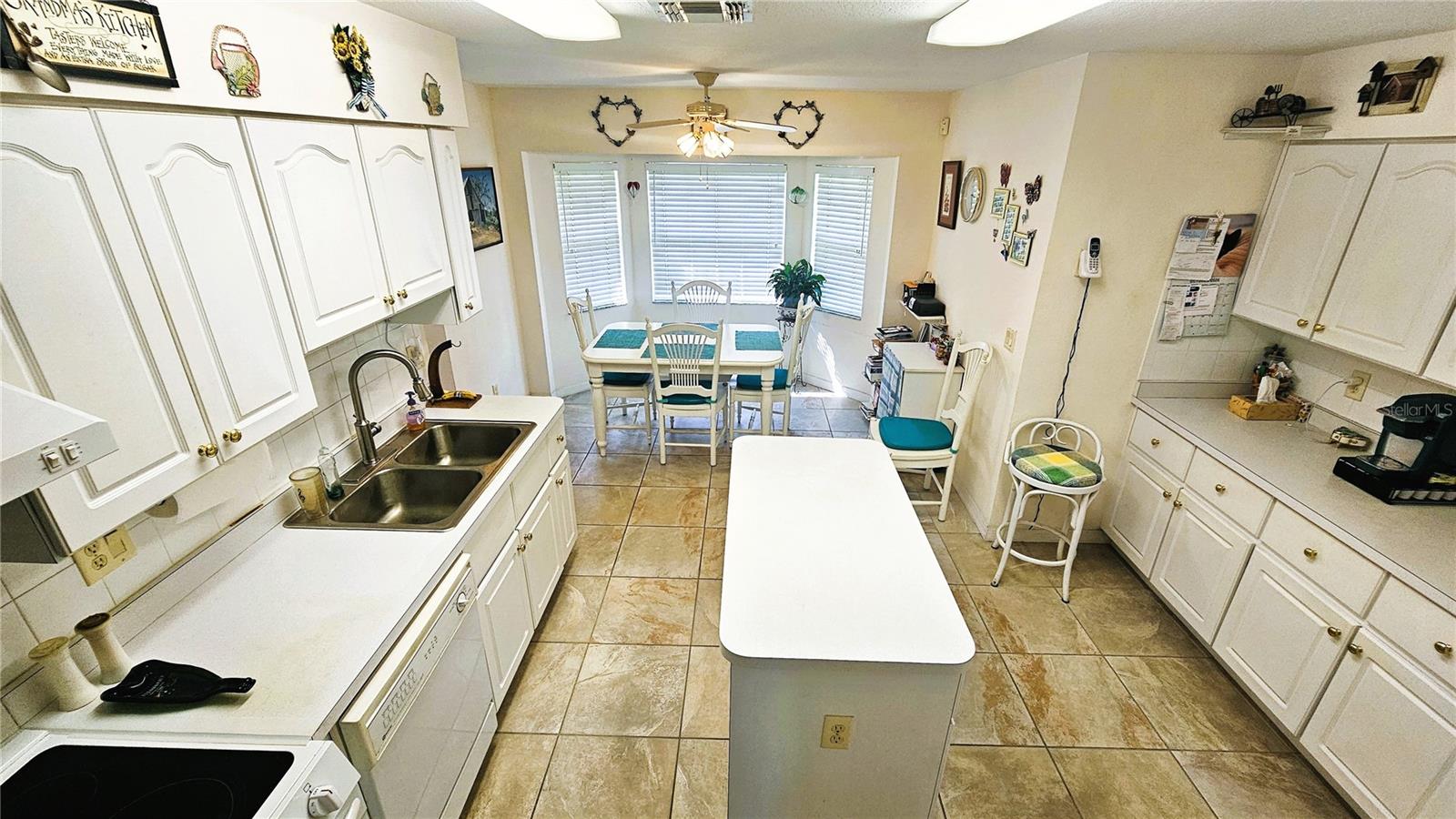 10211 NE HIGHWAY 314, SILVER SPRINGS, FL, 34488