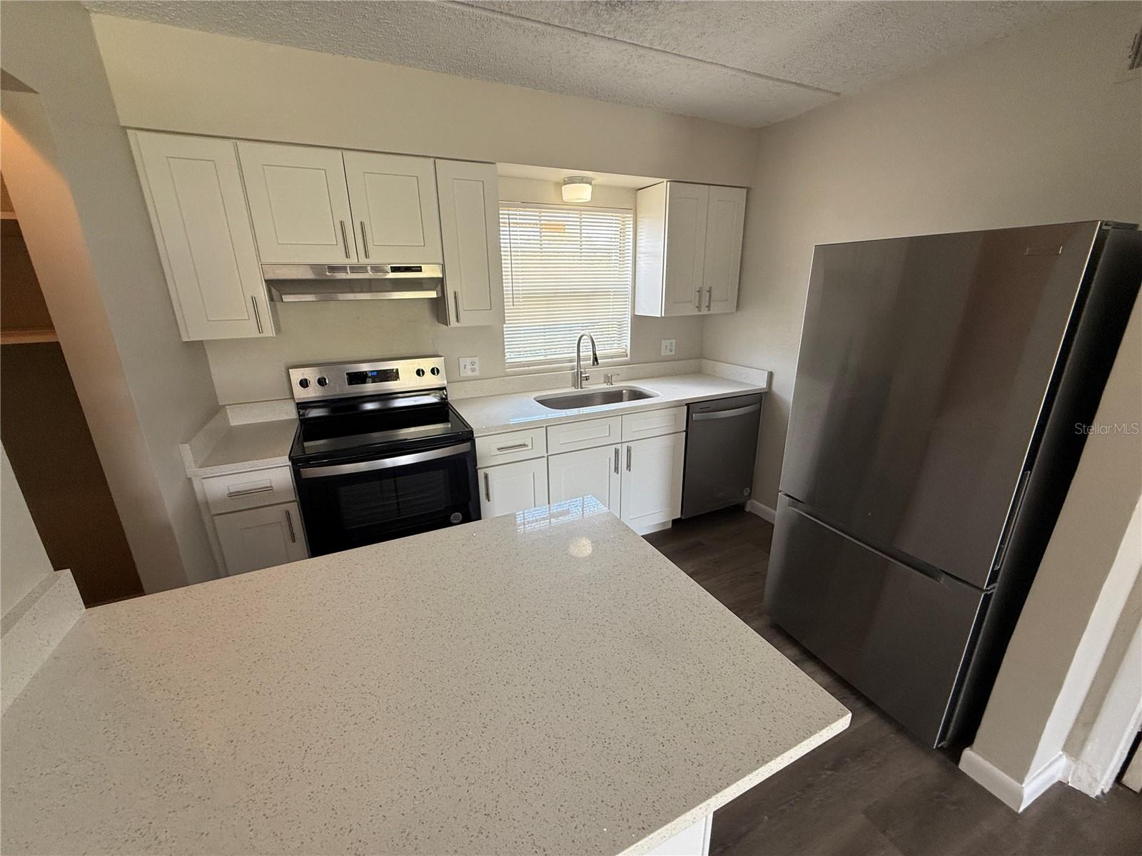 1400 EUDORA RD #A2, MOUNT DORA, FL, 32757