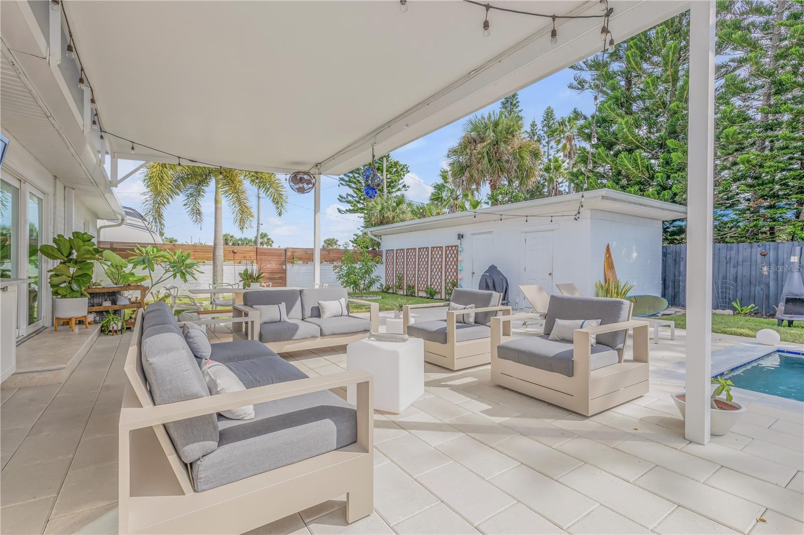905 N PENINSULA AVE, NEW SMYRNA BEACH, FL, 32169