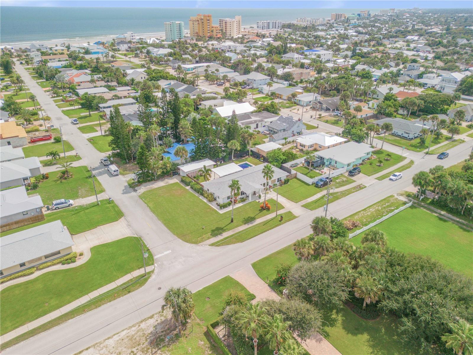 905 N PENINSULA AVE, NEW SMYRNA BEACH, FL, 32169