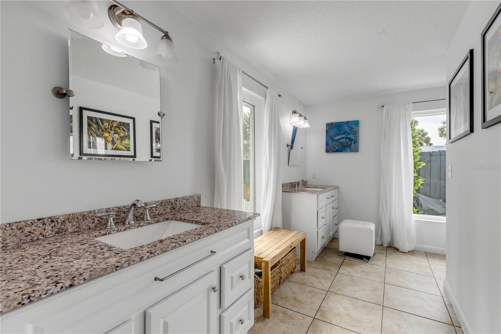 905 N PENINSULA AVE, NEW SMYRNA BEACH, FL, 32169