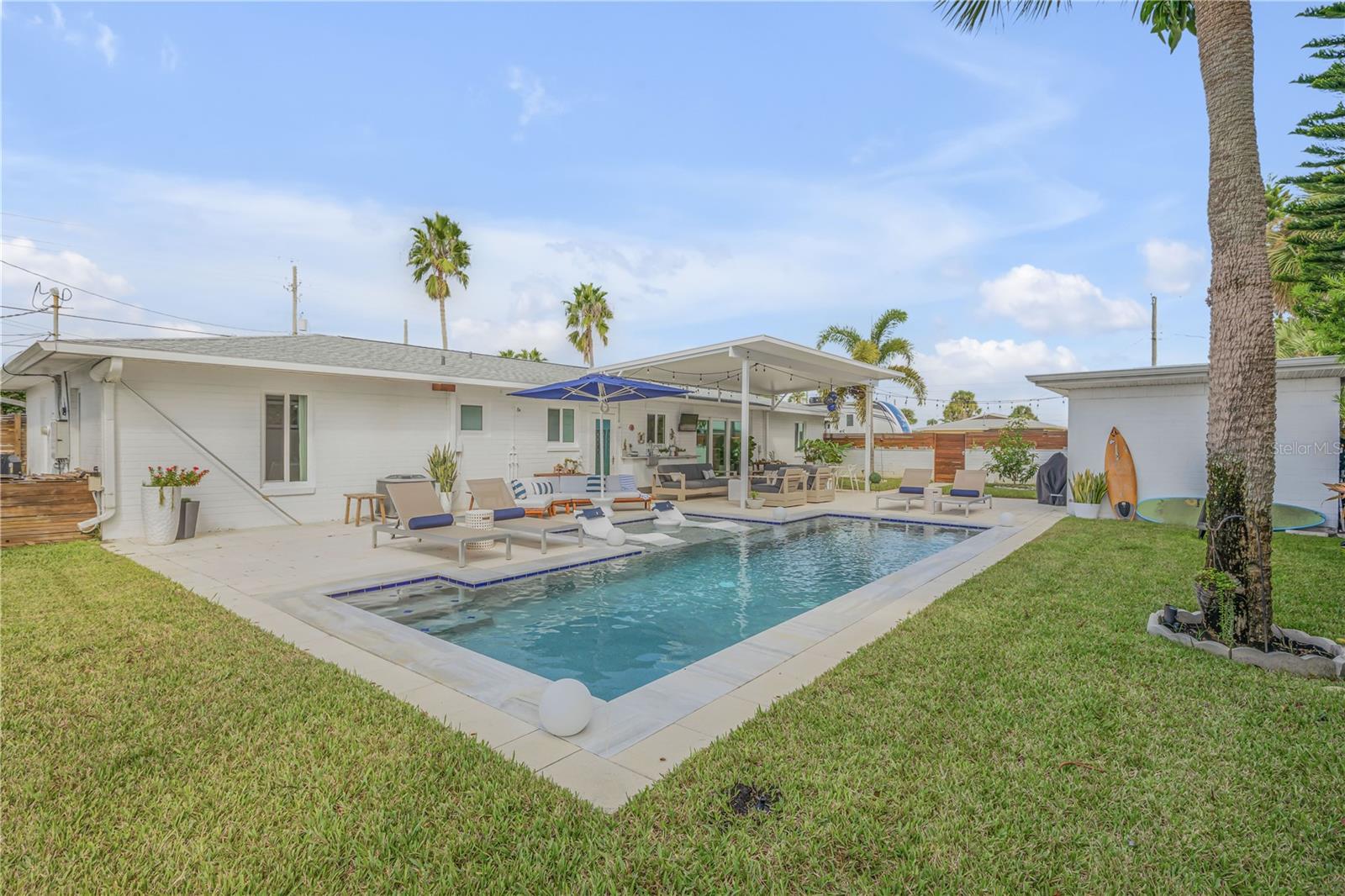 905 N PENINSULA AVE, NEW SMYRNA BEACH, FL, 32169
