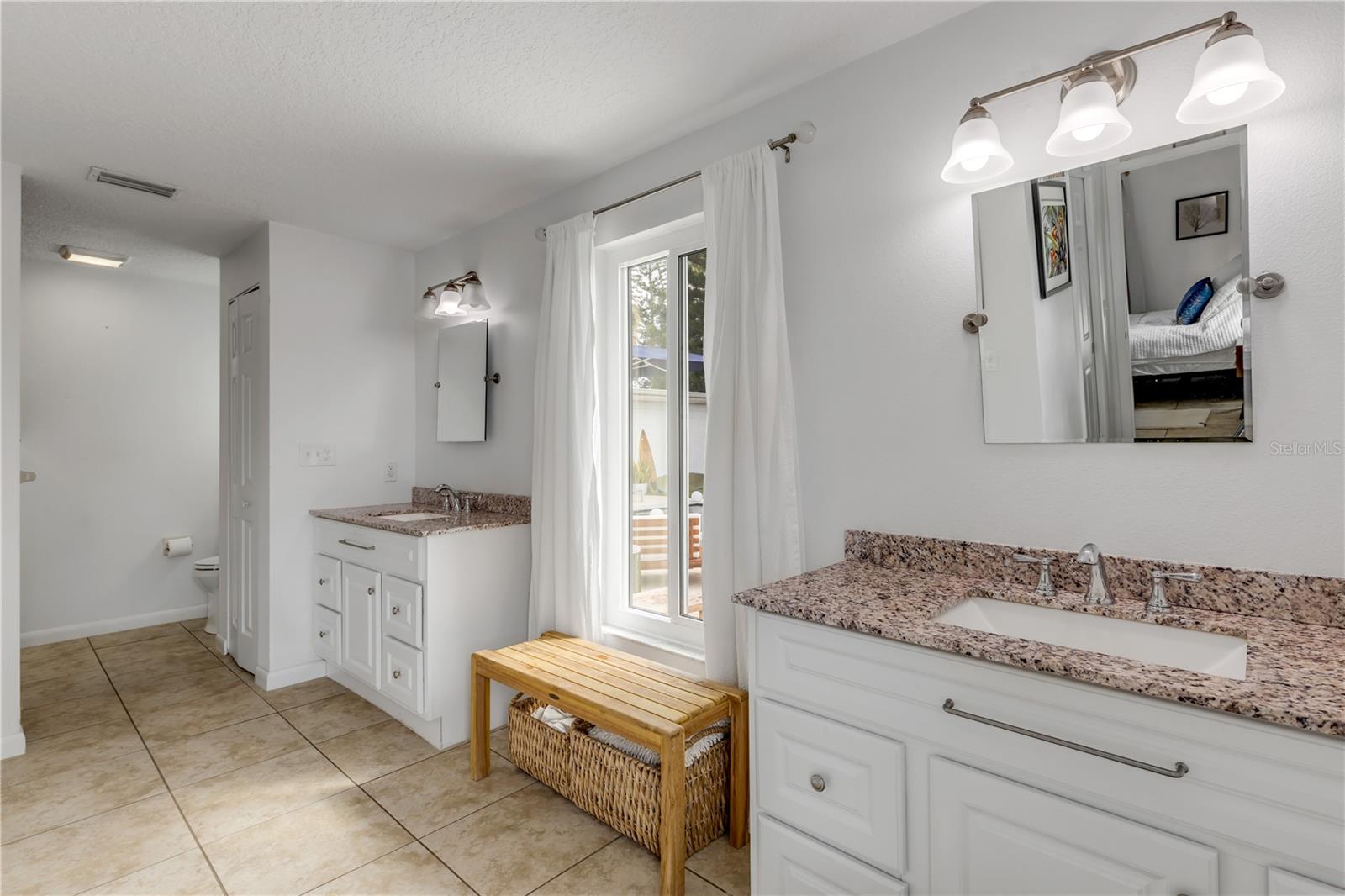 905 N PENINSULA AVE, NEW SMYRNA BEACH, FL, 32169