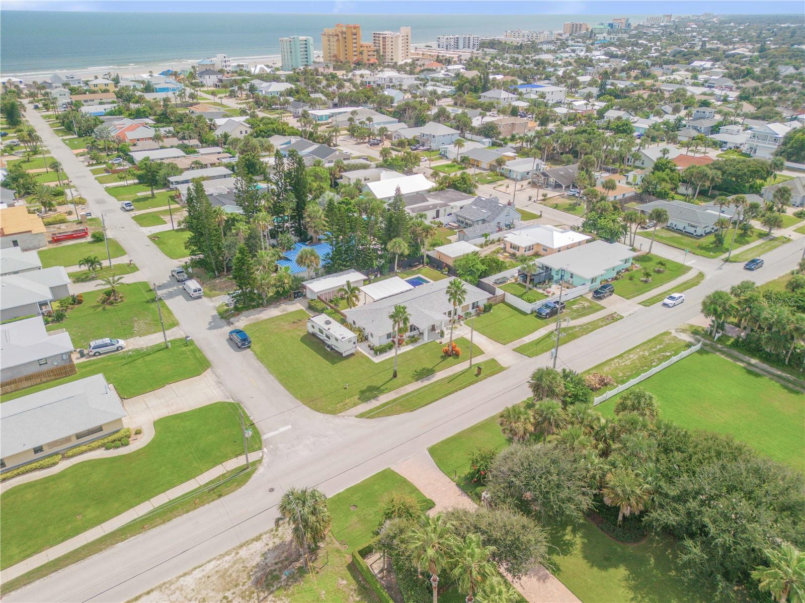 905 N PENINSULA AVE, NEW SMYRNA BEACH, FL, 32169