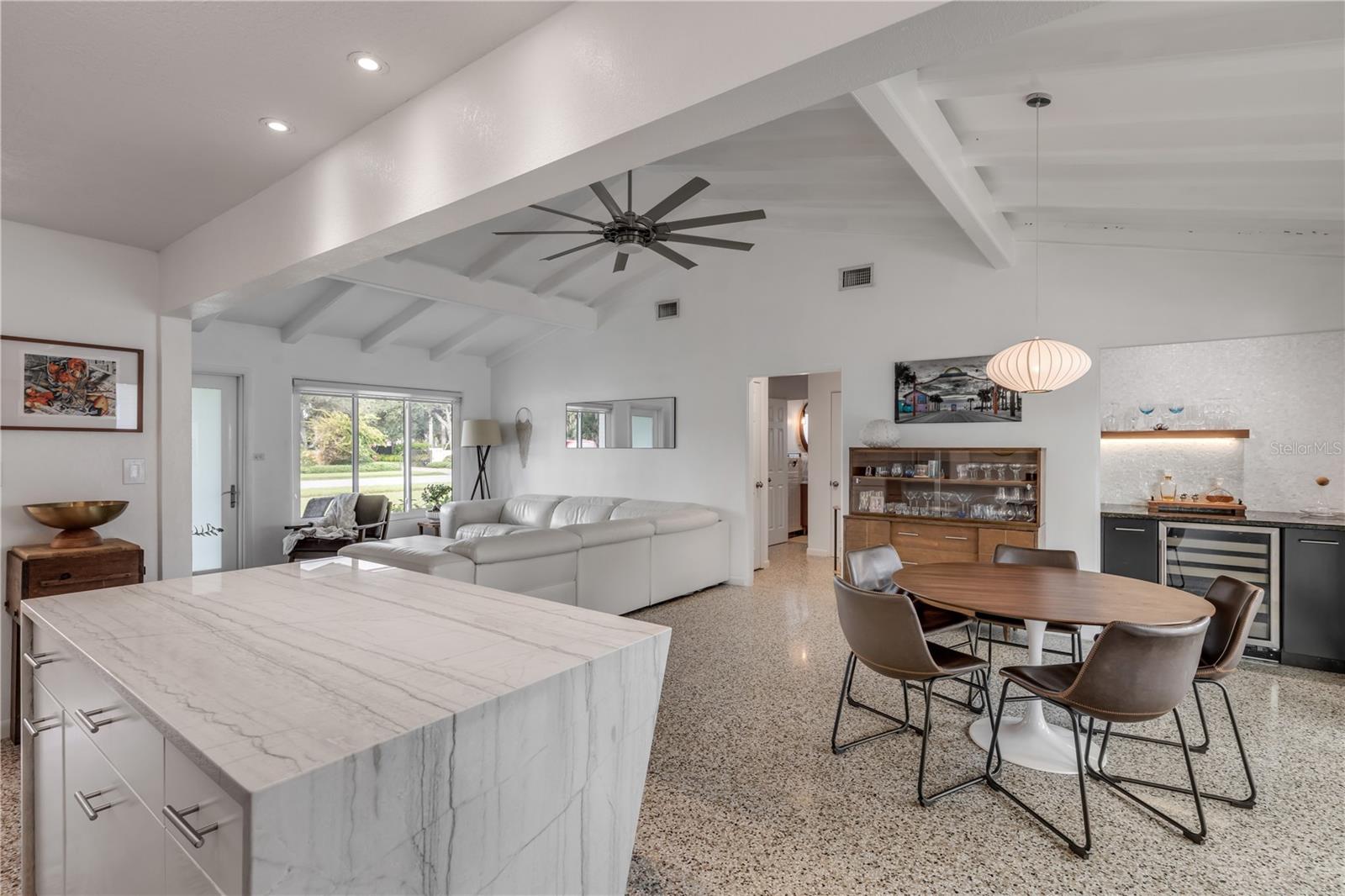 905 N PENINSULA AVE, NEW SMYRNA BEACH, FL, 32169