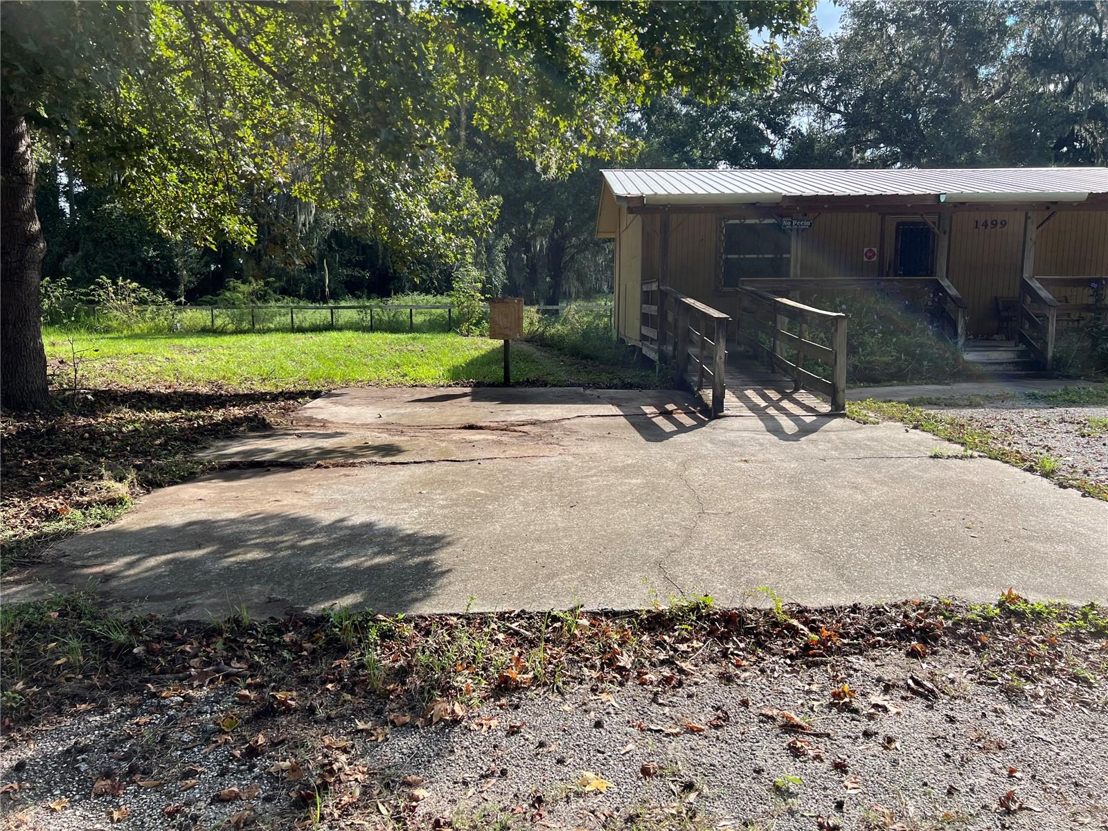 1499 SR 50, WEBSTER, FL, 33597