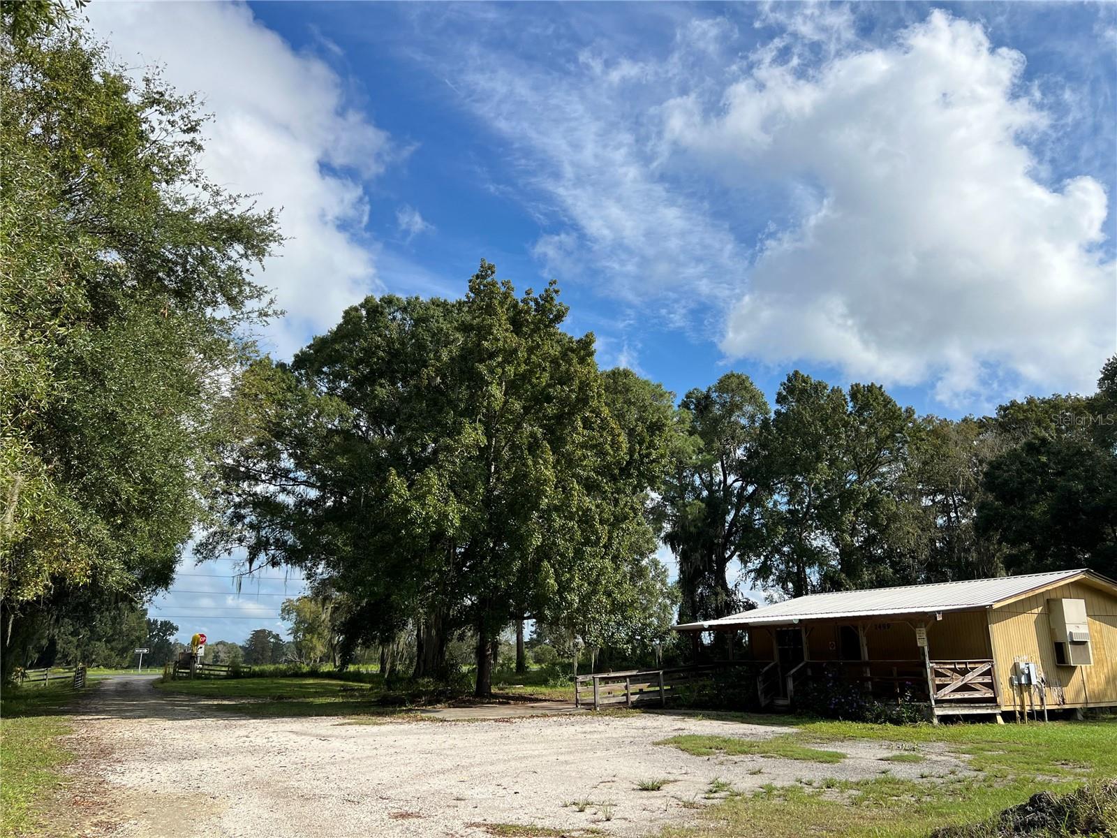 1499 SR 50, WEBSTER, FL, 33597