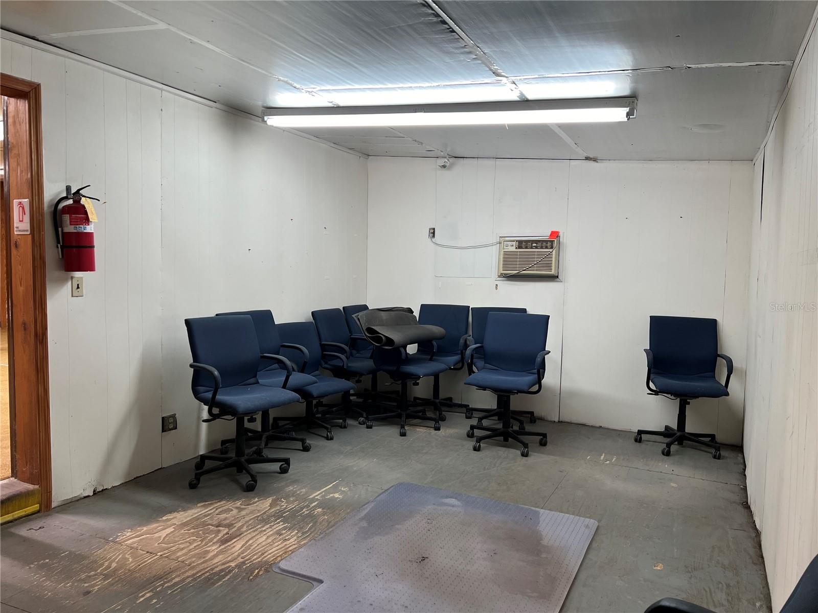 1499 SR 50, WEBSTER, FL, 33597