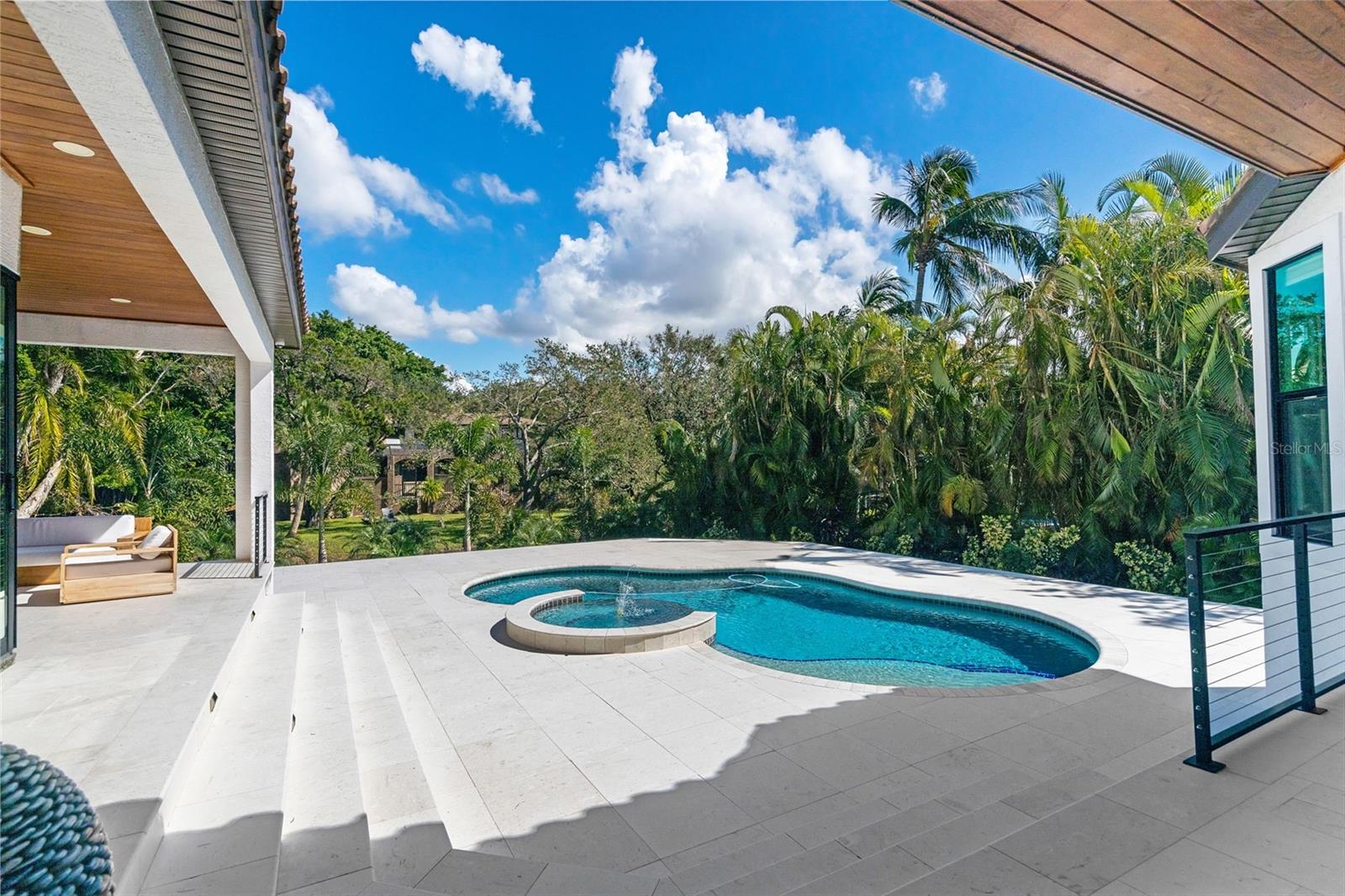 1817 IVANHOE ST, SARASOTA, FL, 34231