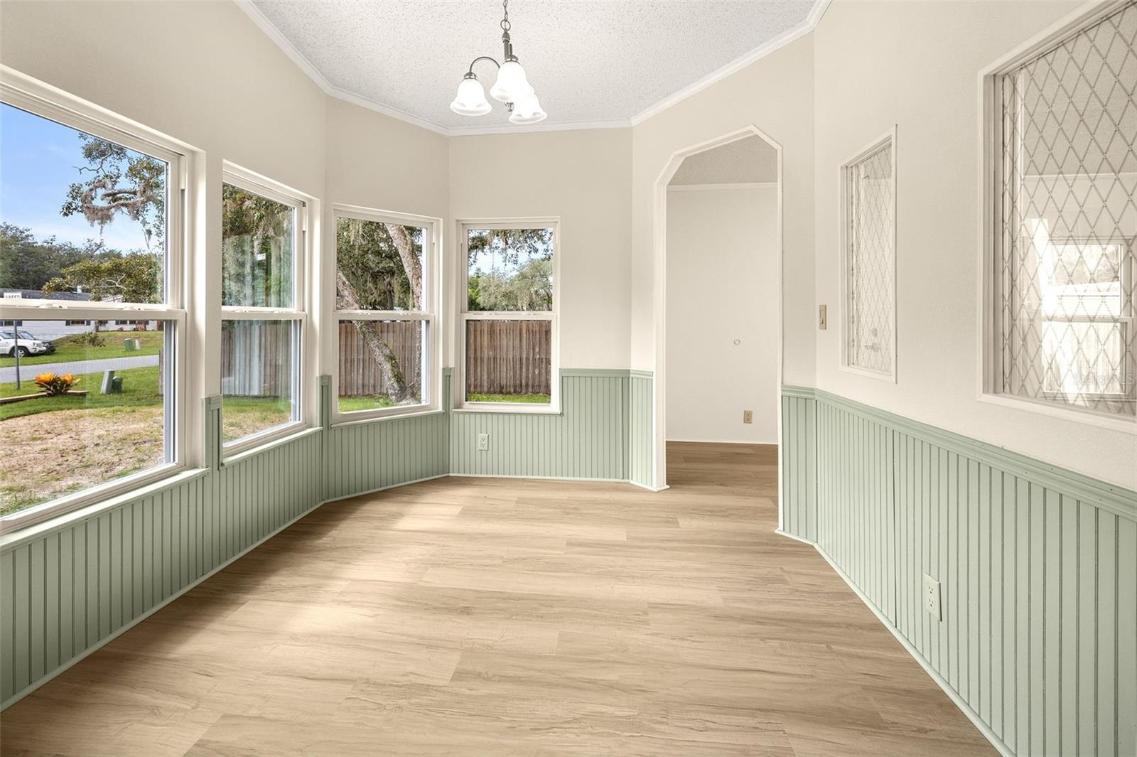 8701 SILVER TRL, LEESBURG, FL, 34788