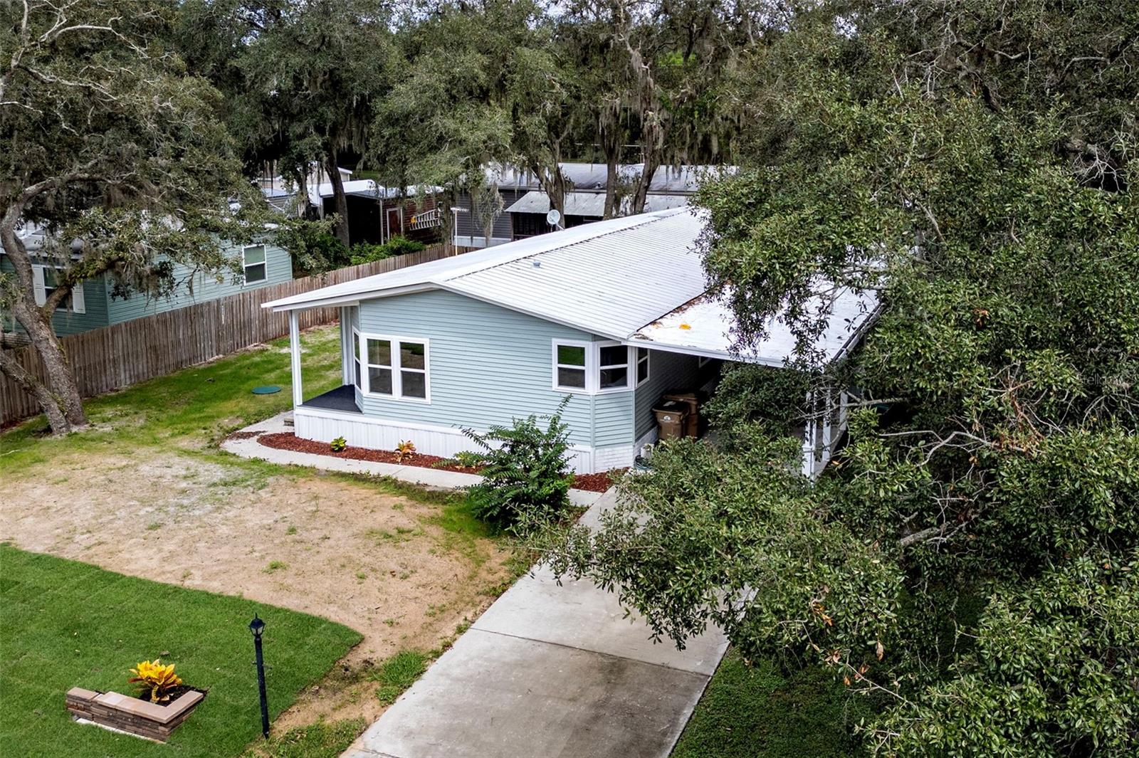 8701 SILVER TRL, LEESBURG, FL, 34788