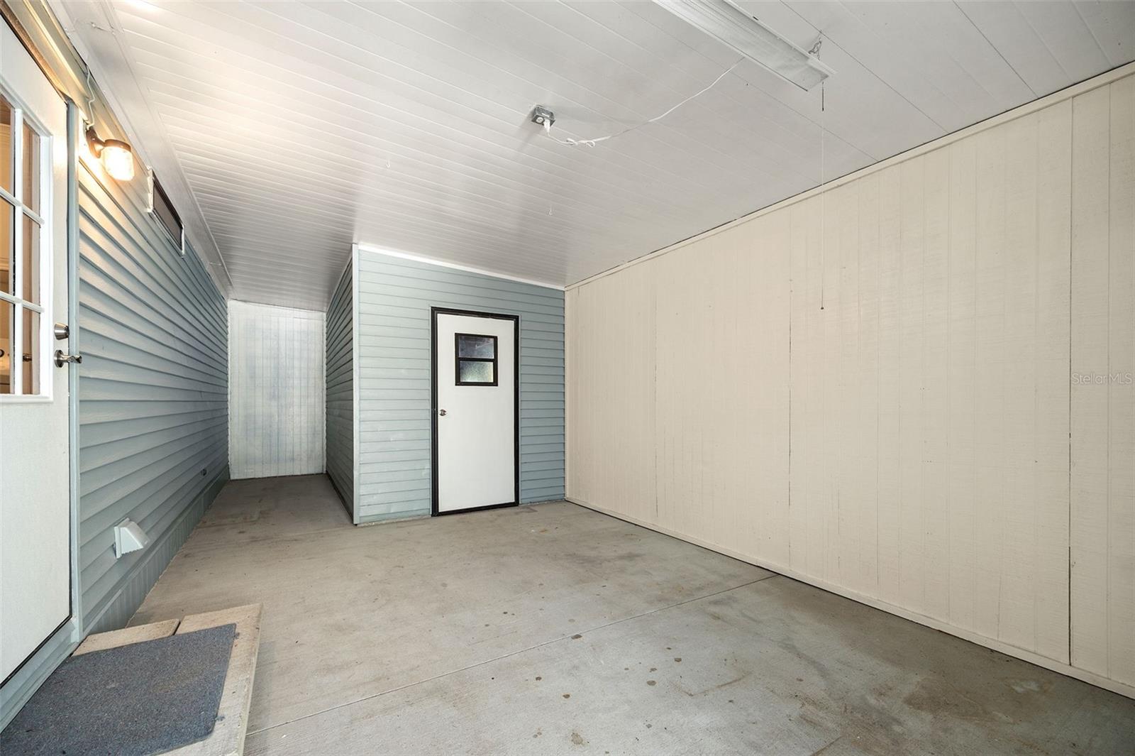 8701 SILVER TRL, LEESBURG, FL, 34788