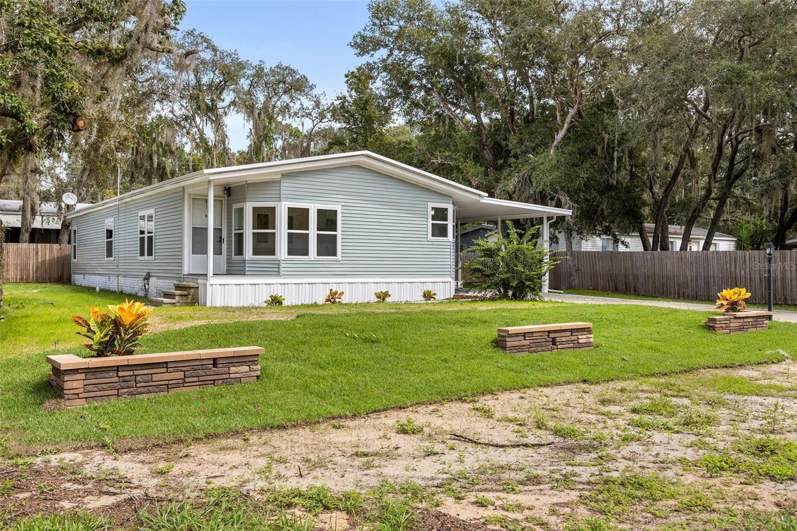 8701 SILVER TRL, LEESBURG, FL, 34788