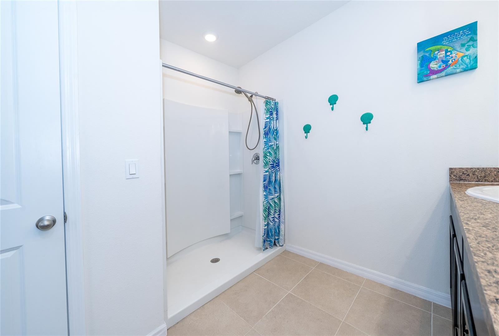 1523 GLEN GROVE LOOP, WESLEY CHAPEL, FL, 33543