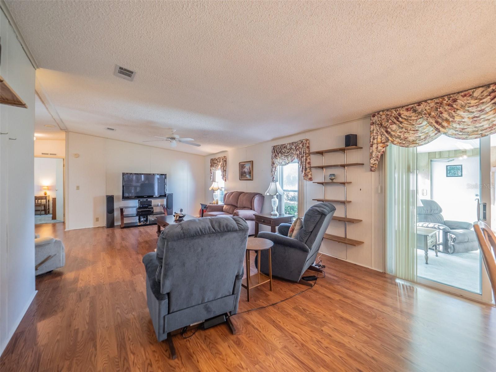 34811 BARGER COURT, LEESBURG, FL, 34788