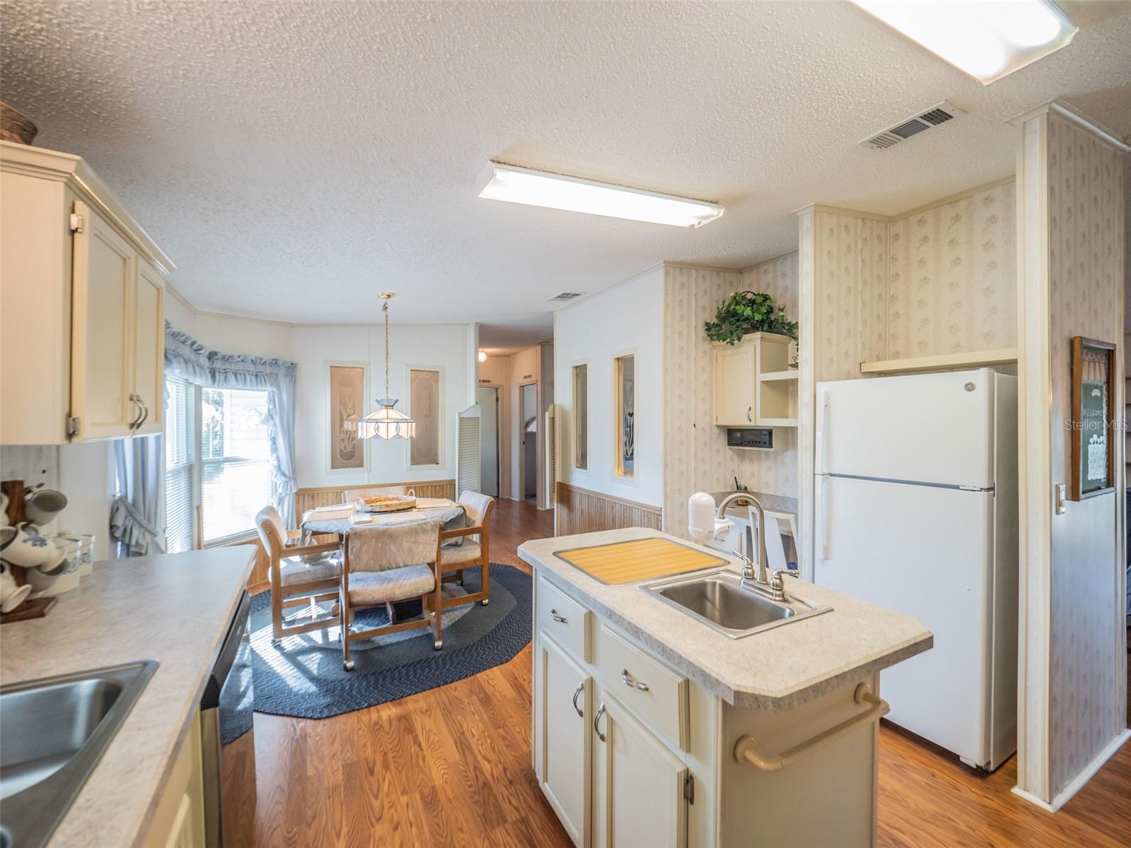 34811 BARGER COURT, LEESBURG, FL, 34788