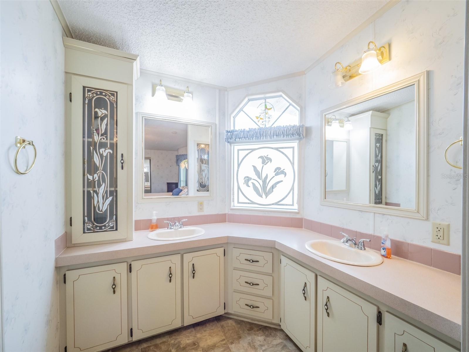 34811 BARGER COURT, LEESBURG, FL, 34788