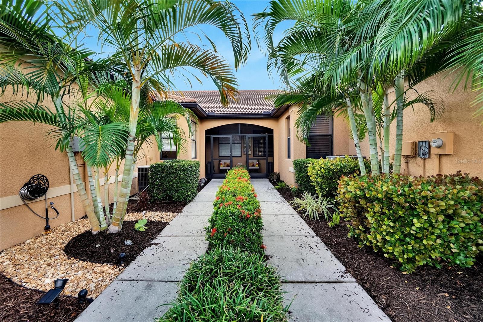 242 SHELL FALLS DR, APOLLO BEACH, FL, 33572