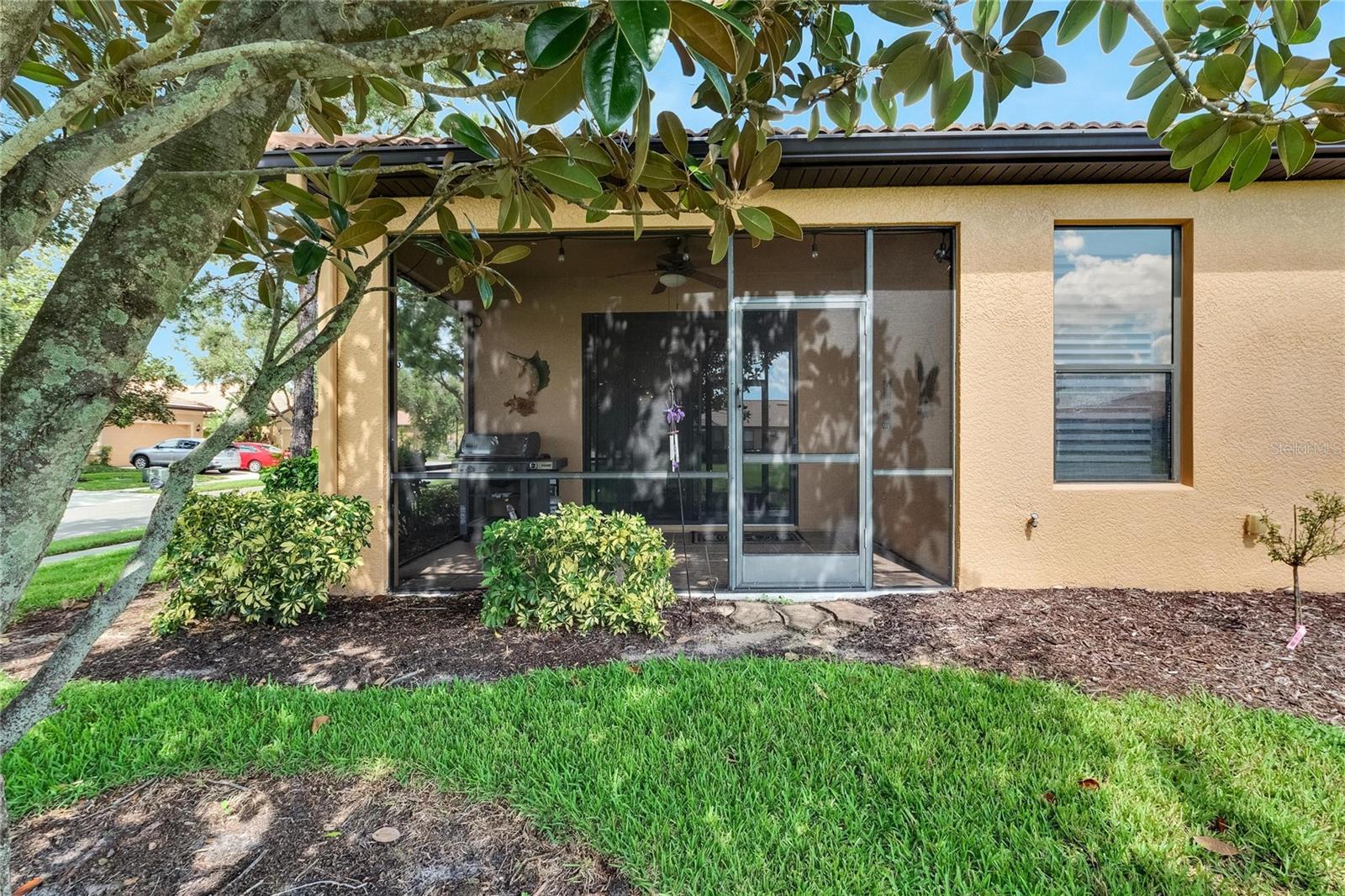 242 SHELL FALLS DR, APOLLO BEACH, FL, 33572