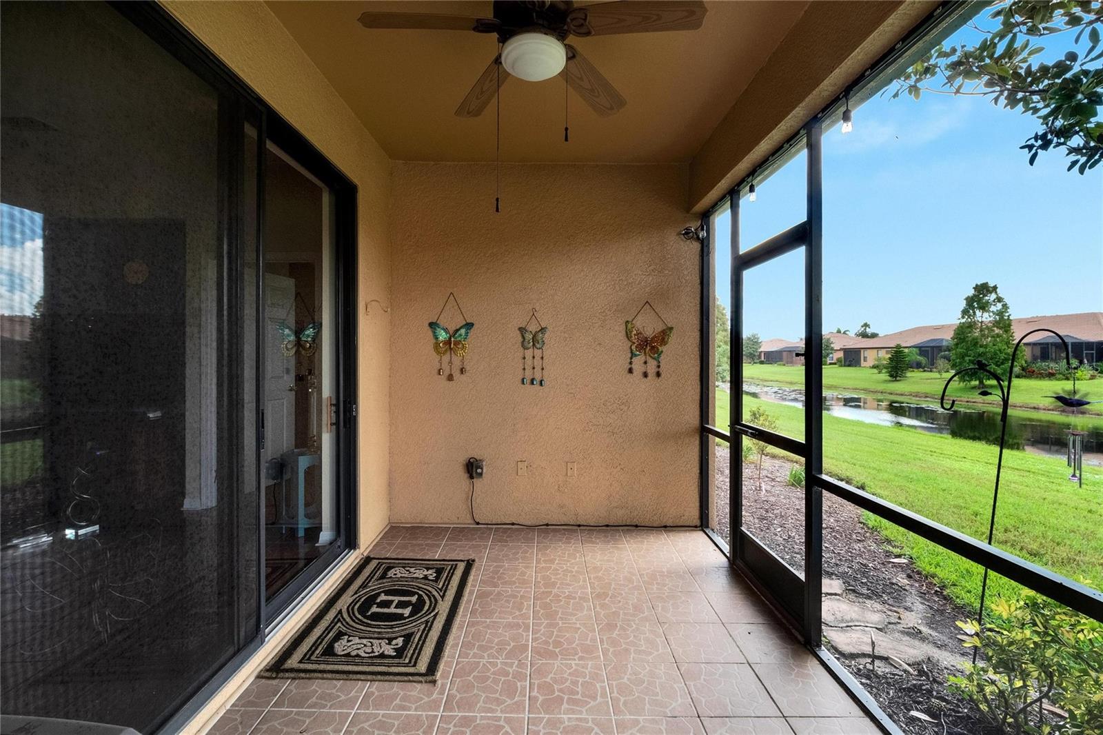 242 SHELL FALLS DR, APOLLO BEACH, FL, 33572