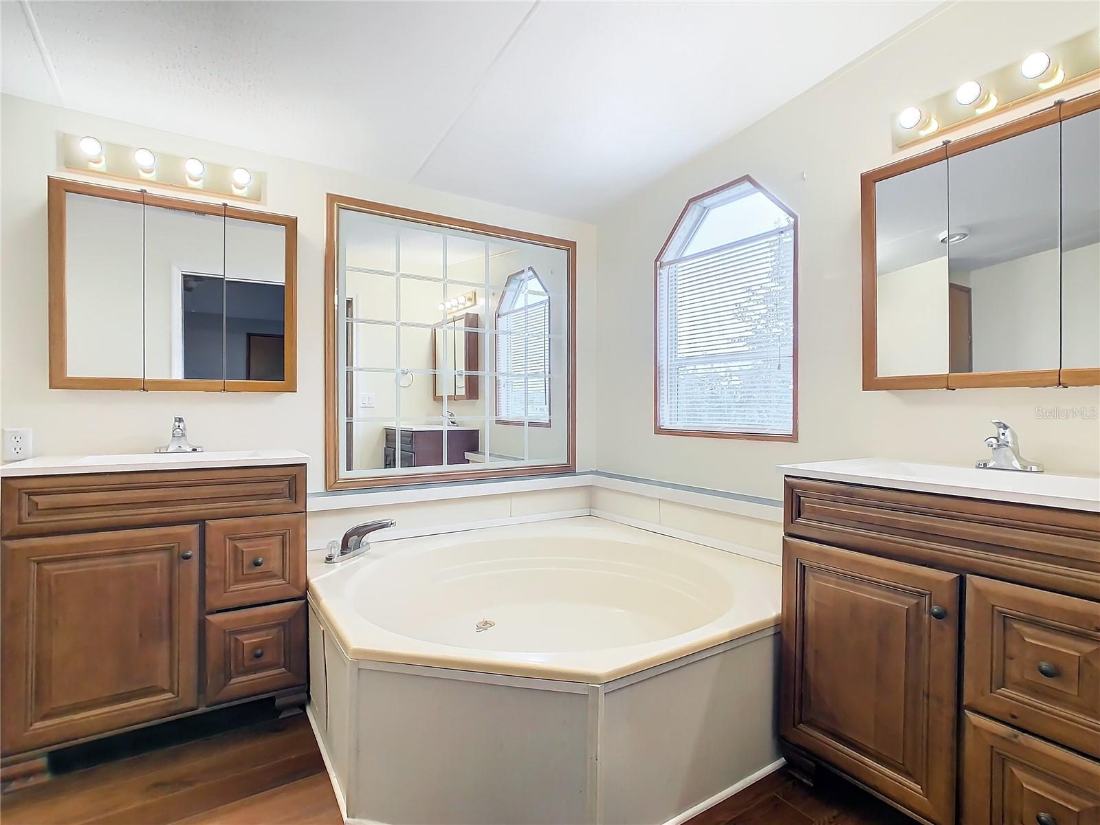 622 DREAMA DR, DAVENPORT, FL, 33897