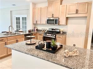 16439 PAYNES MILL DR, BRADENTON, FL, 34211