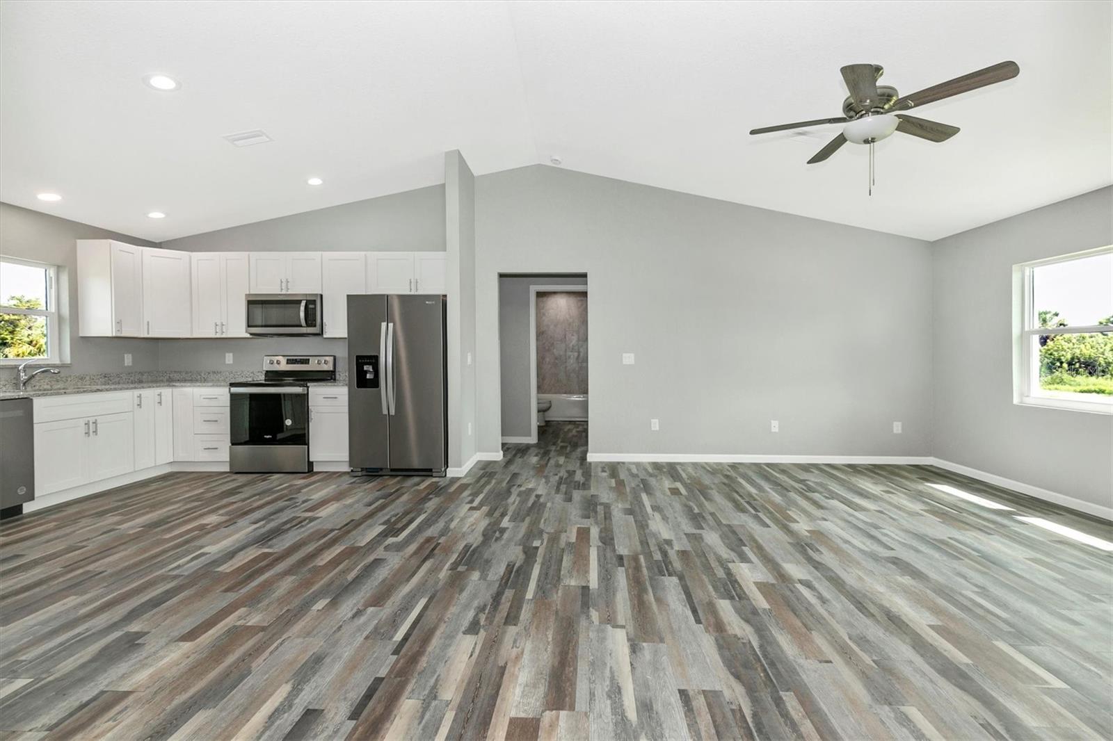 19394 VILLANOVA AVE, PORT CHARLOTTE, FL, 33954