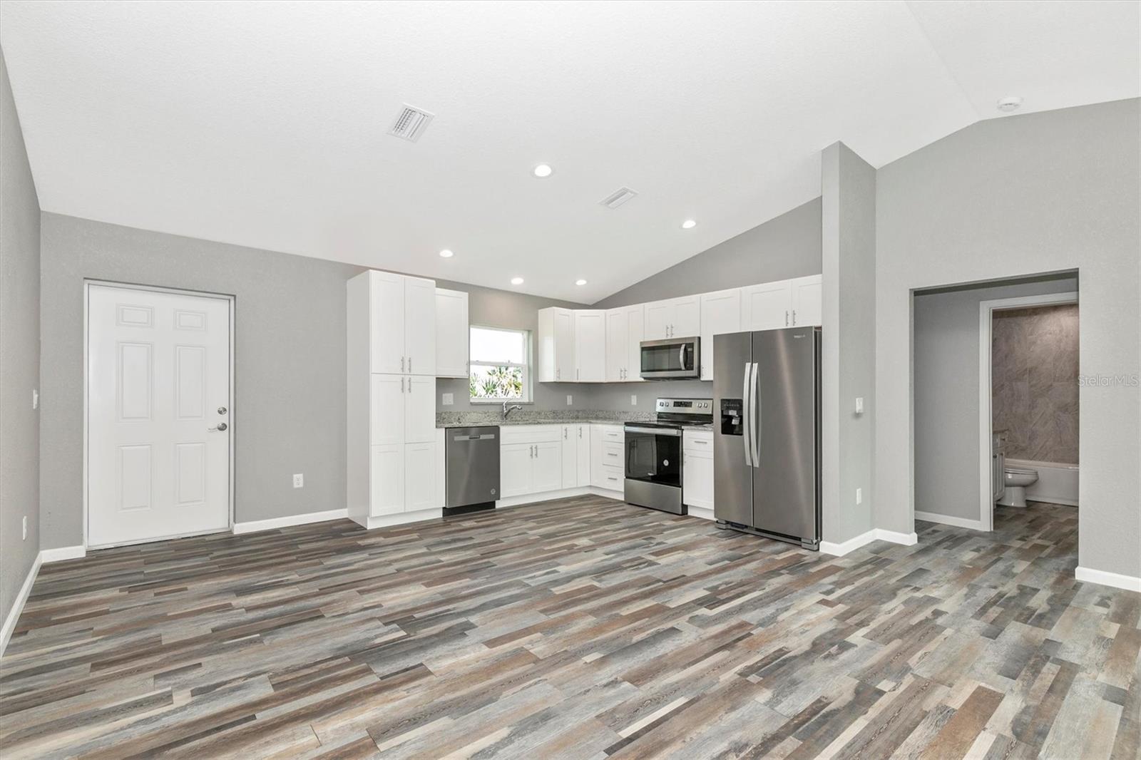 19394 VILLANOVA AVE, PORT CHARLOTTE, FL, 33954