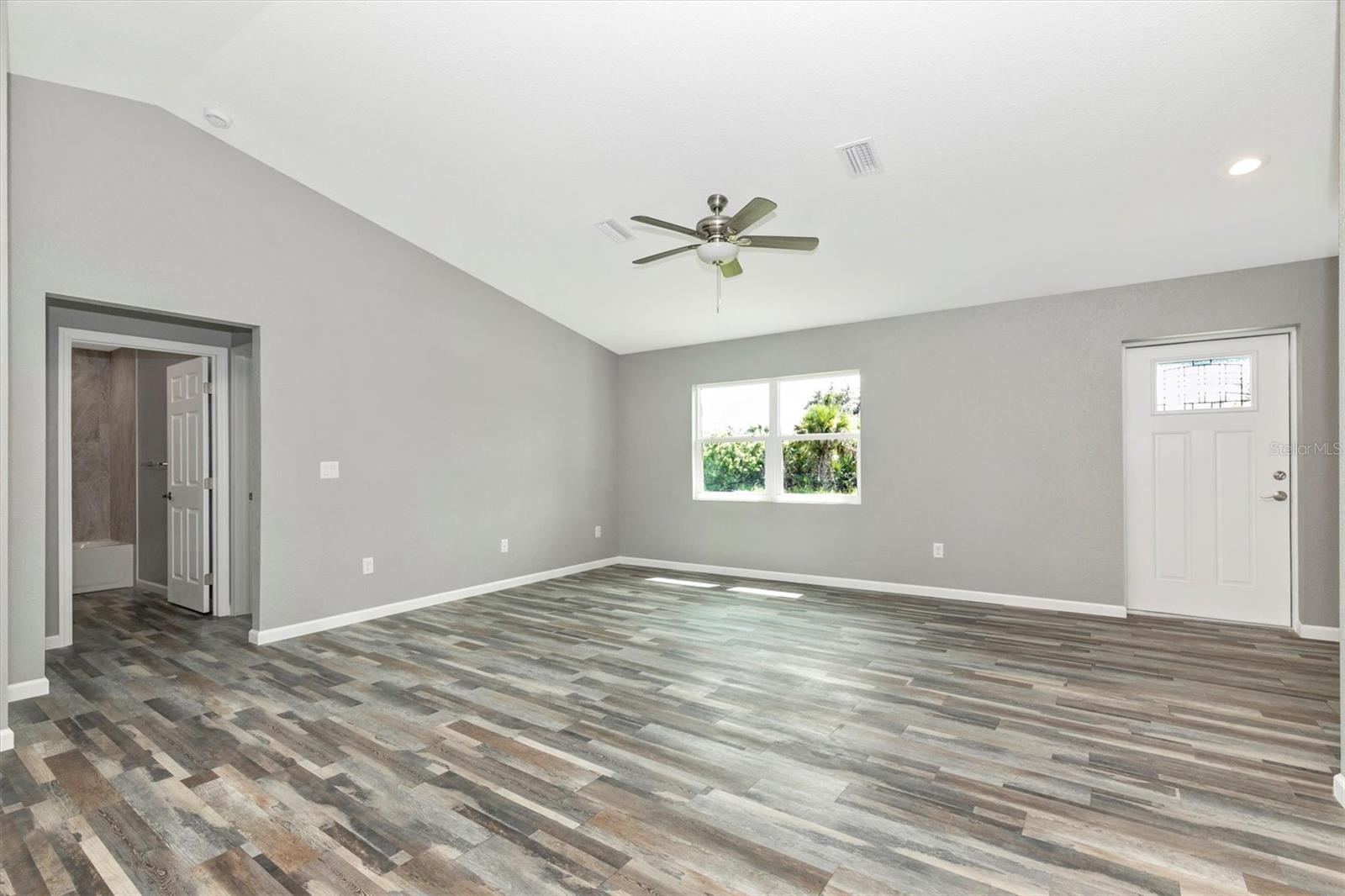 19394 VILLANOVA AVE, PORT CHARLOTTE, FL, 33954
