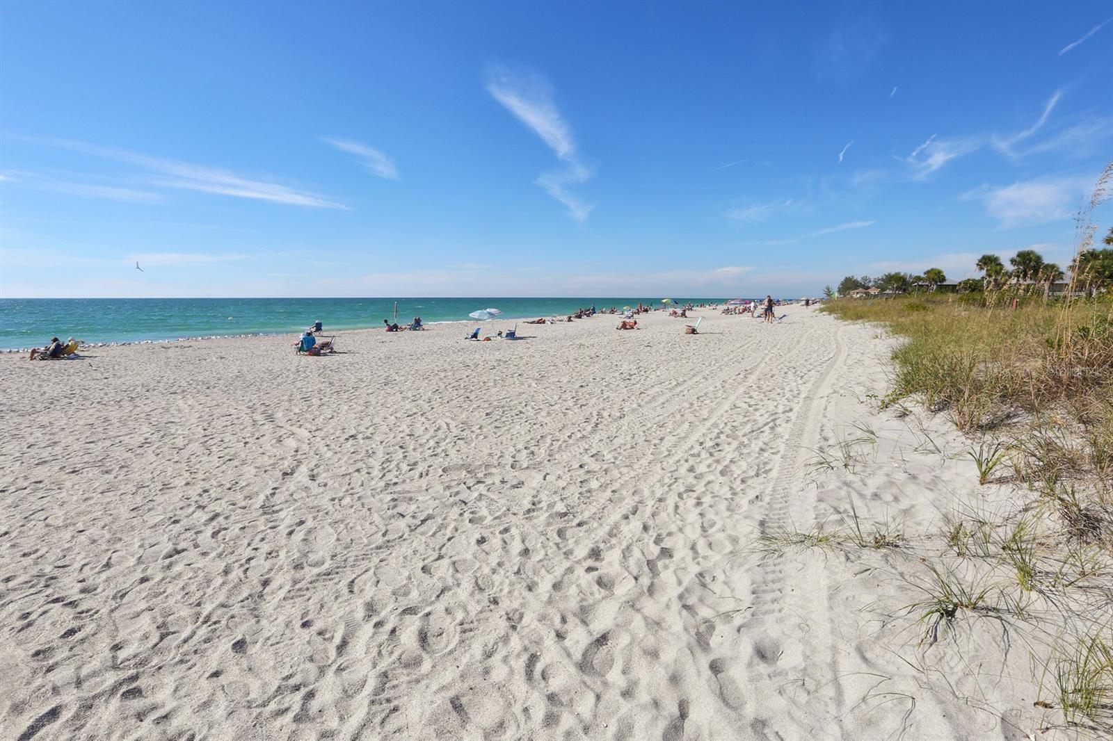 202 LAKE VICTORIA CT, ENGLEWOOD, FL, 34223