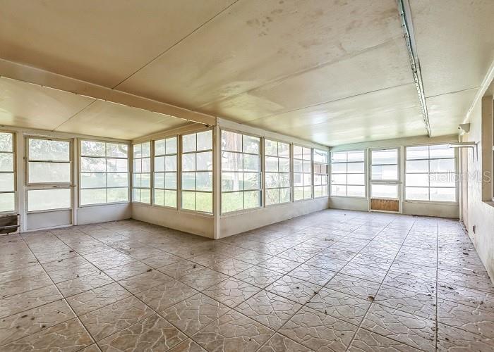 3552 N SYLVAN LN, MELBOURNE, FL, 32935