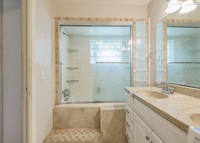 3552 N SYLVAN LN, MELBOURNE, FL, 32935