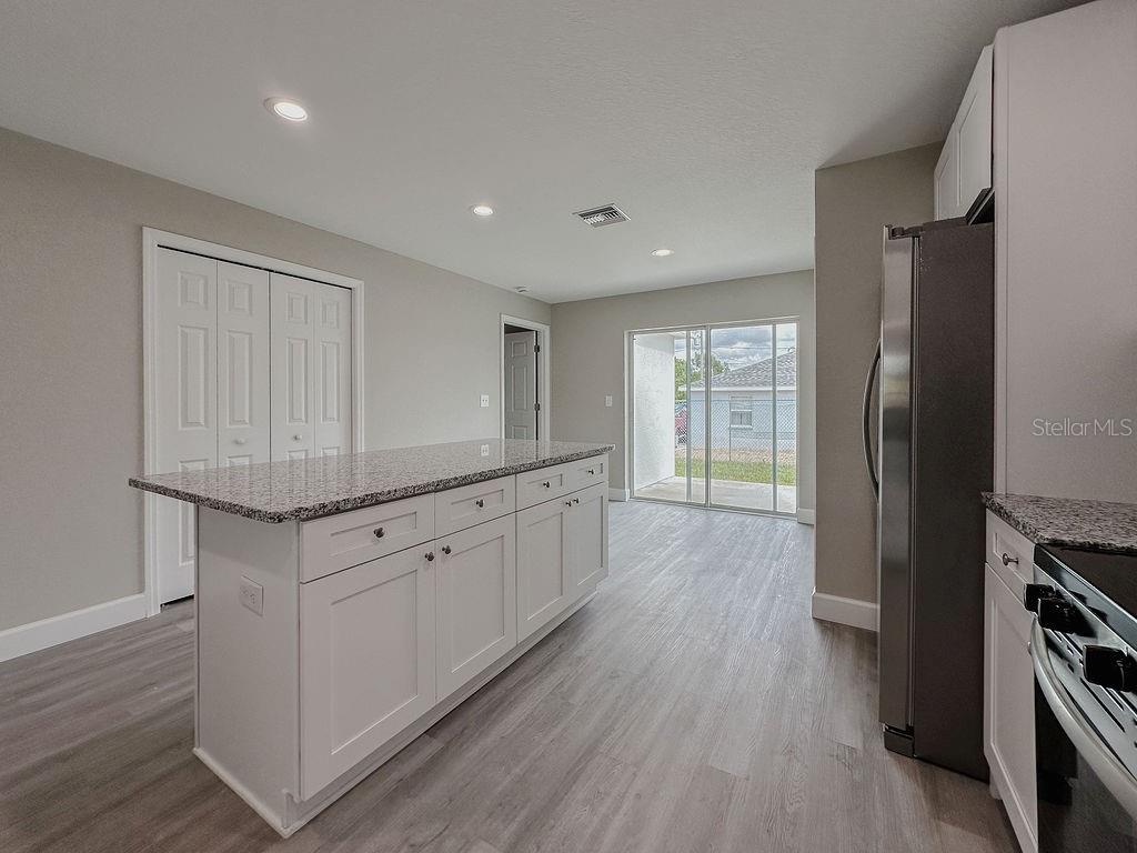 1138 AVENUE E, HAINES CITY, FL, 33844